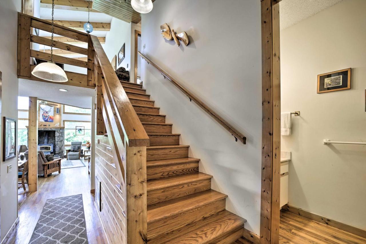 Vibrant Bryson City Home With Mtn Views And Deck! Dış mekan fotoğraf